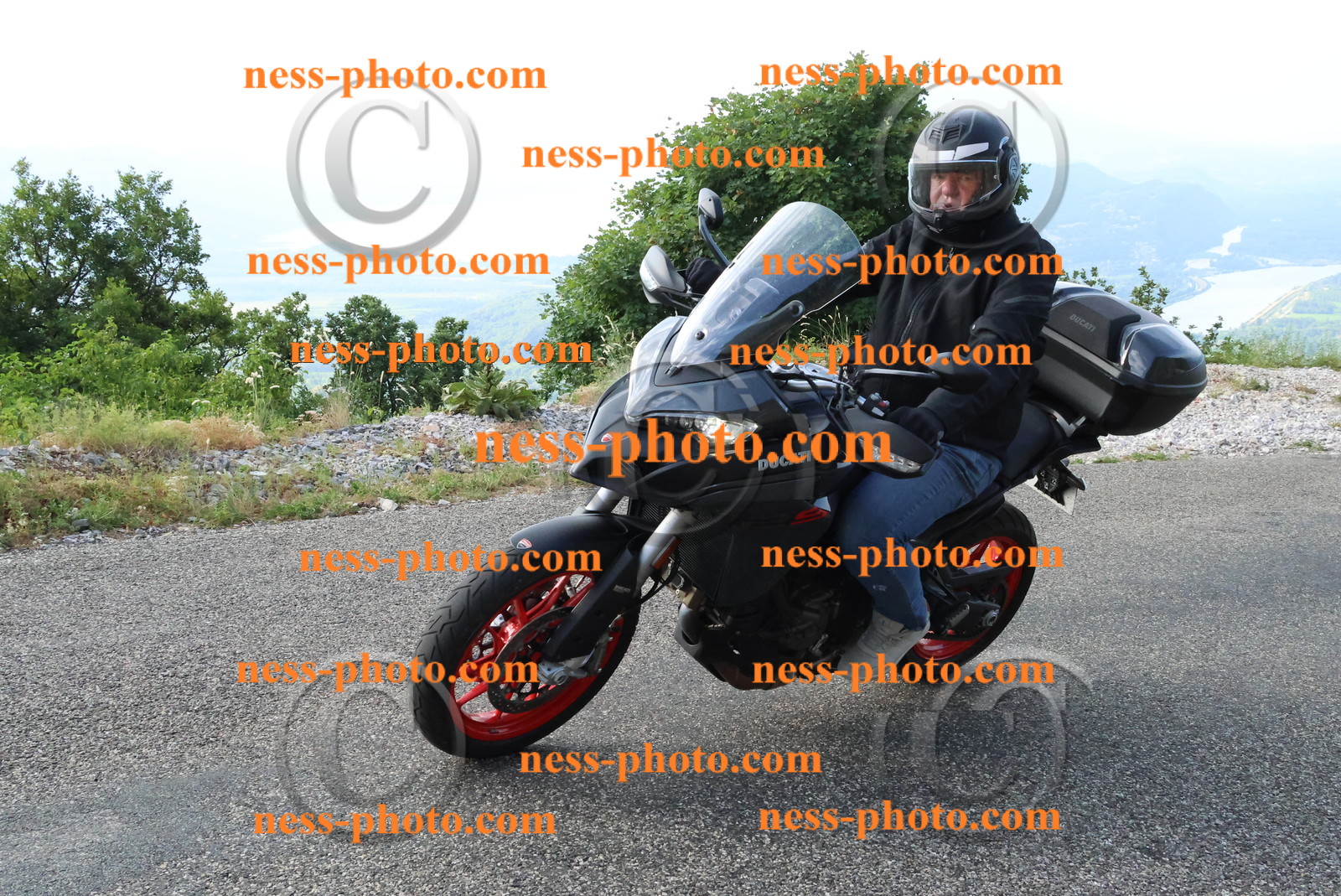 Col du Grand Colombier (19).JPG