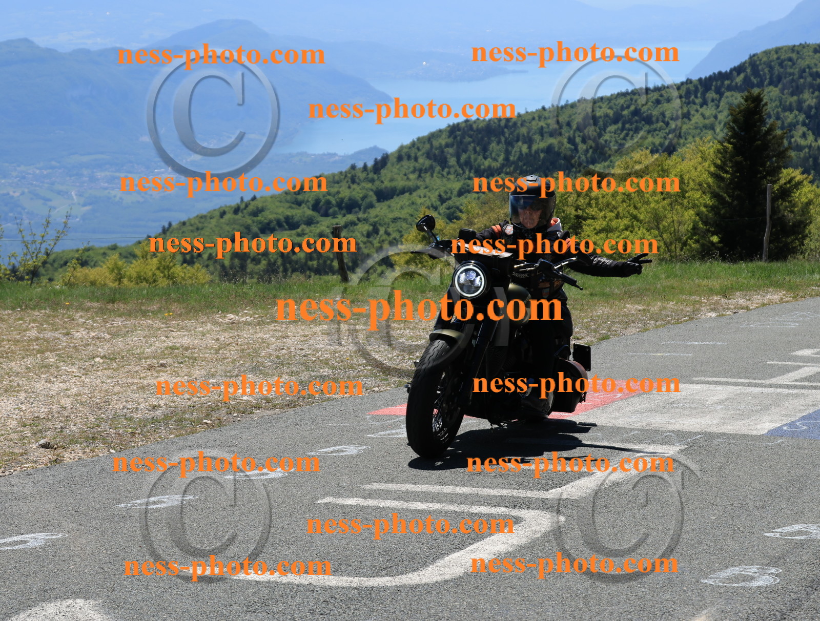 Col du Grand Colombier (91).JPG