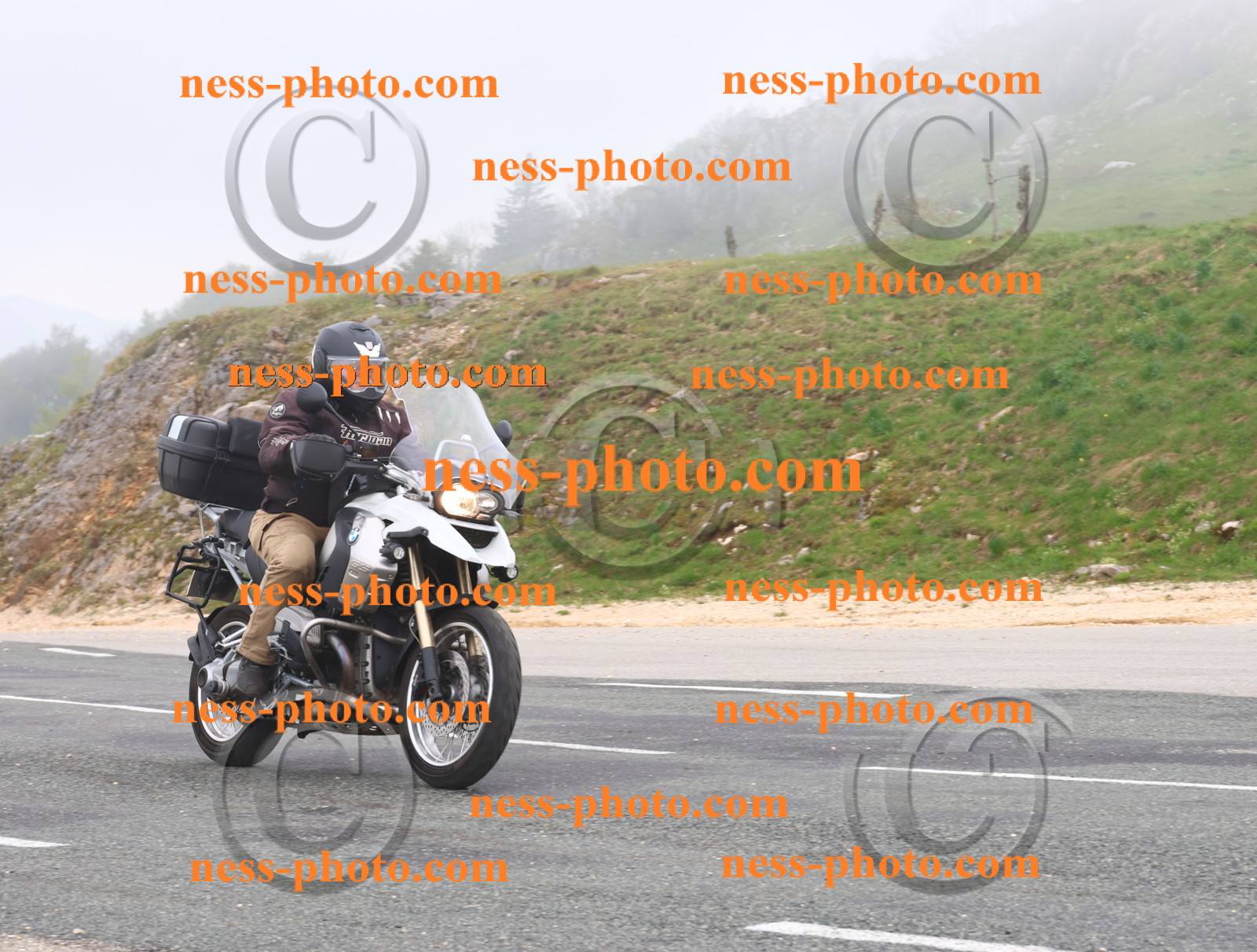 Col du Grand Colombier (10).JPG