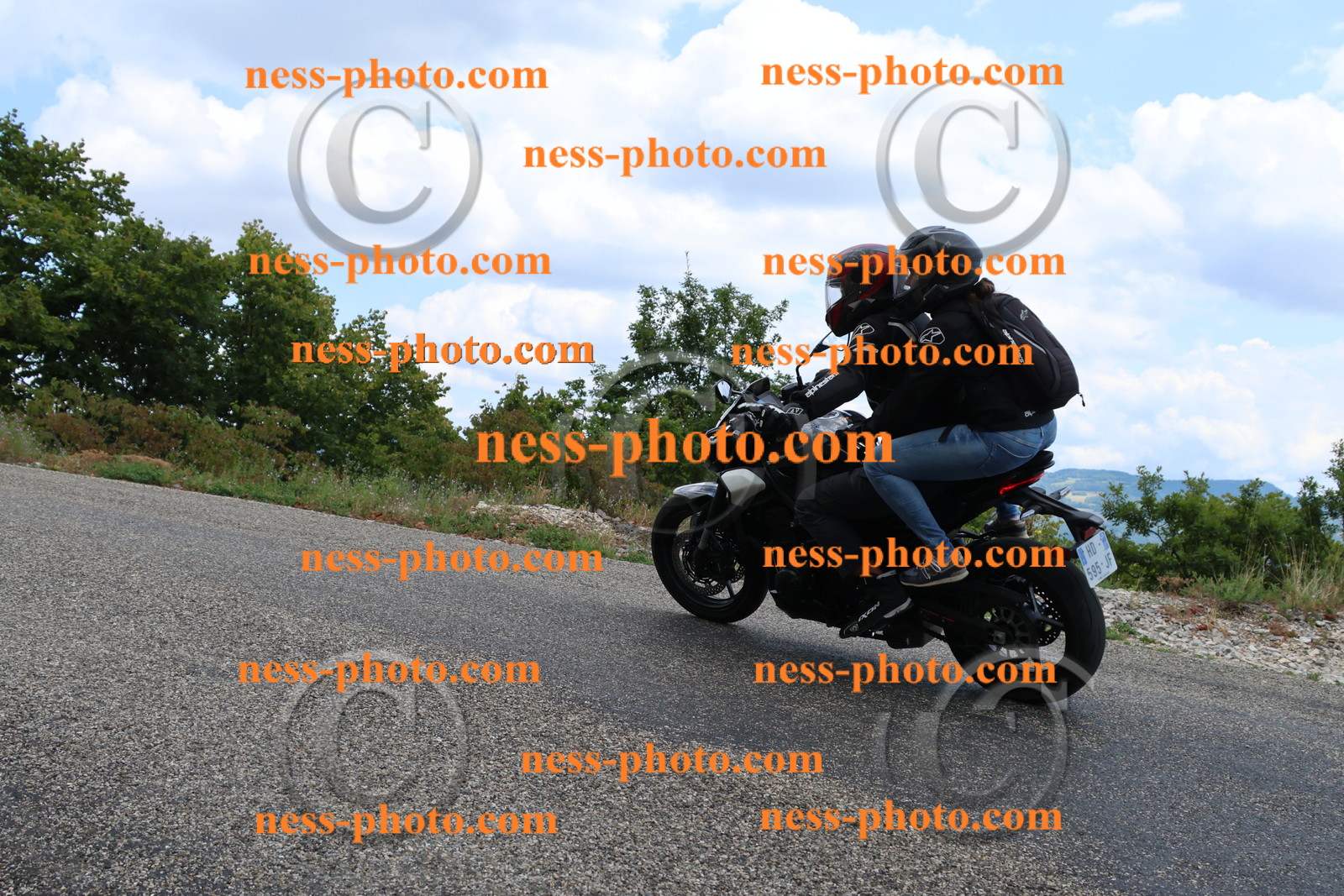 Col du Grand Colombier (118).JPG