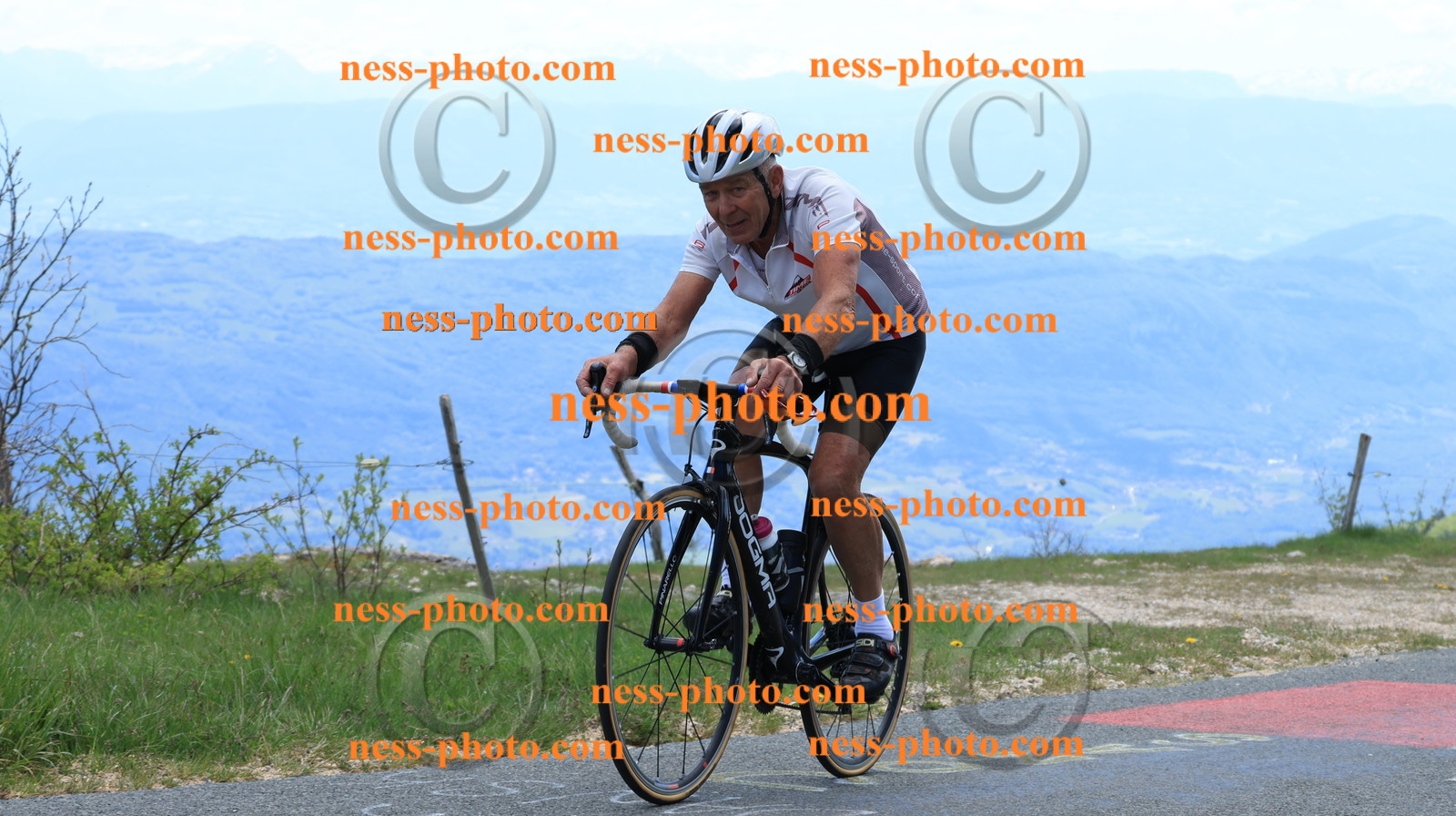 Col du grand Colombier (268).JPG