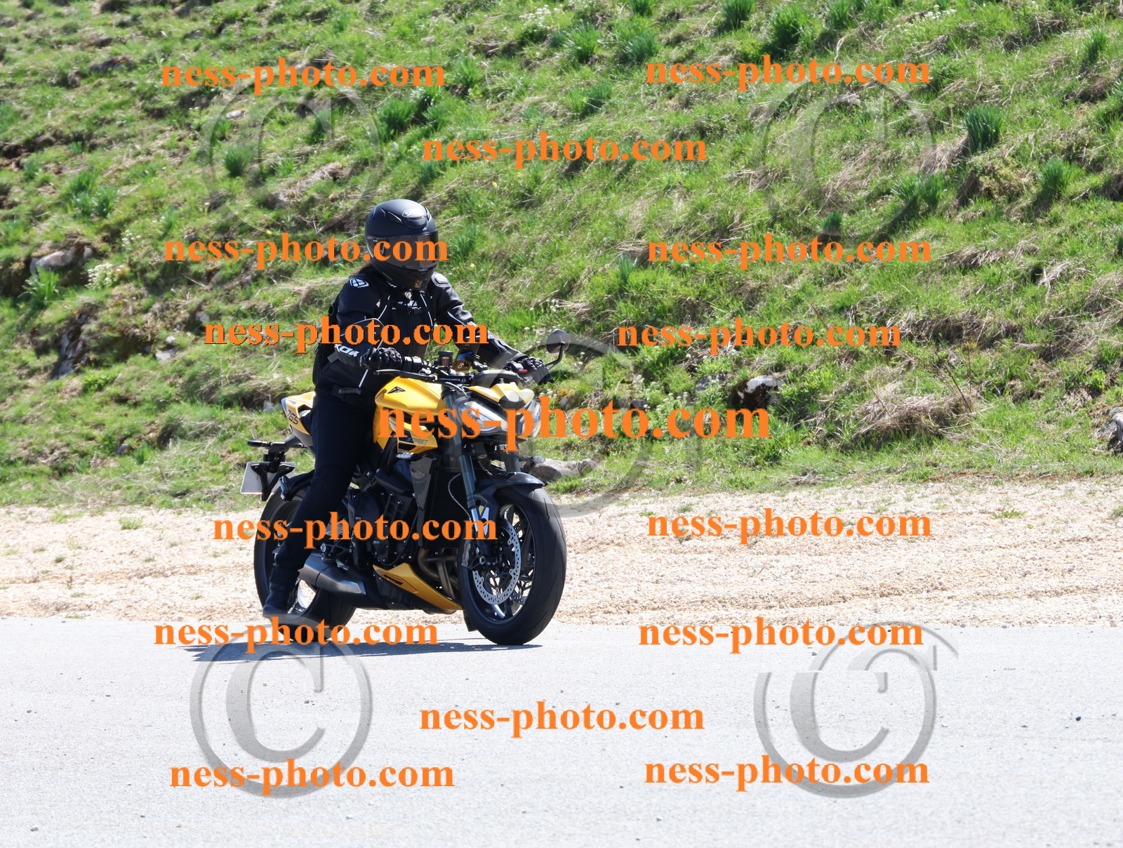 Col du Grand Colombier (229).JPG