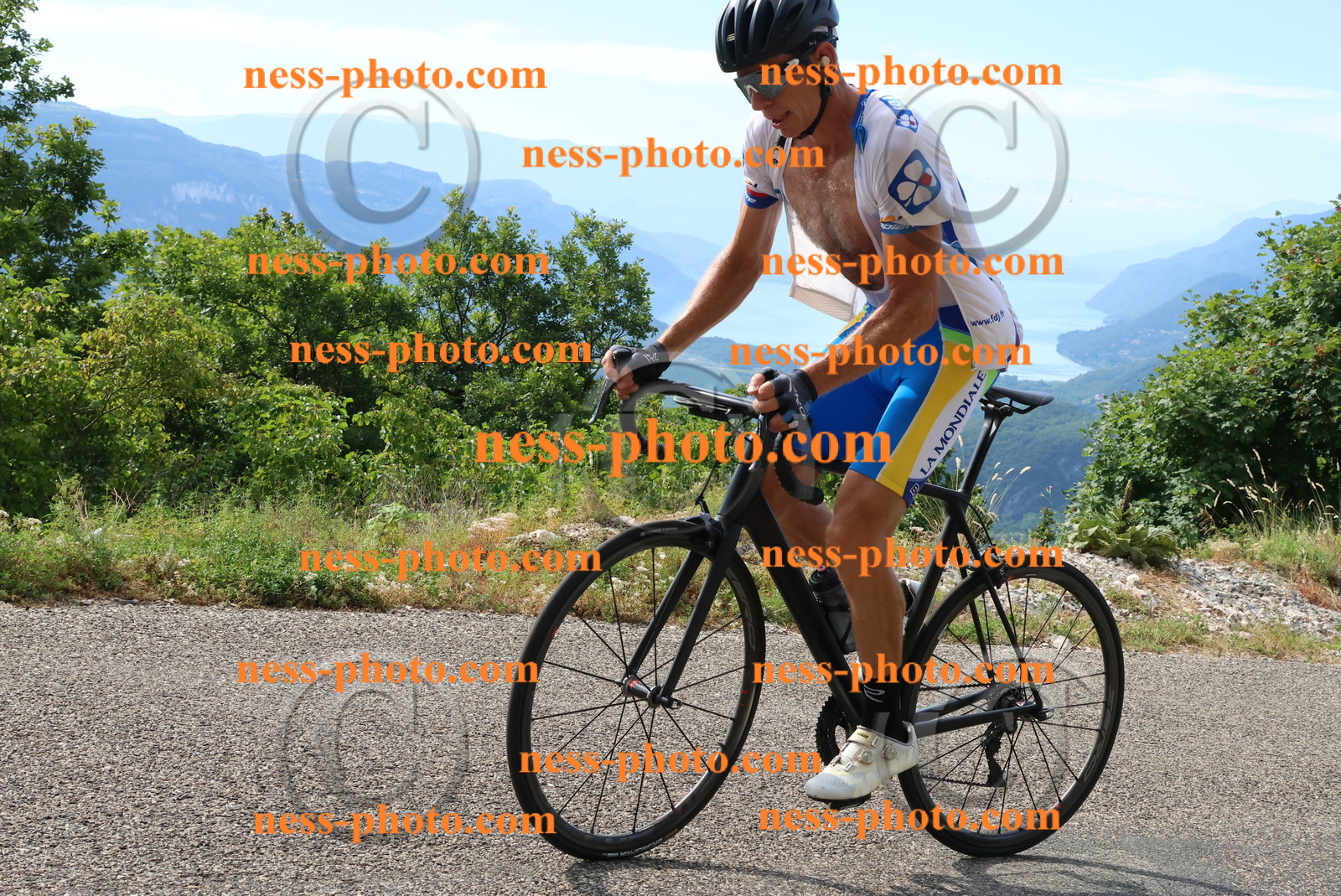 Col du Grand Colombier (52).JPG