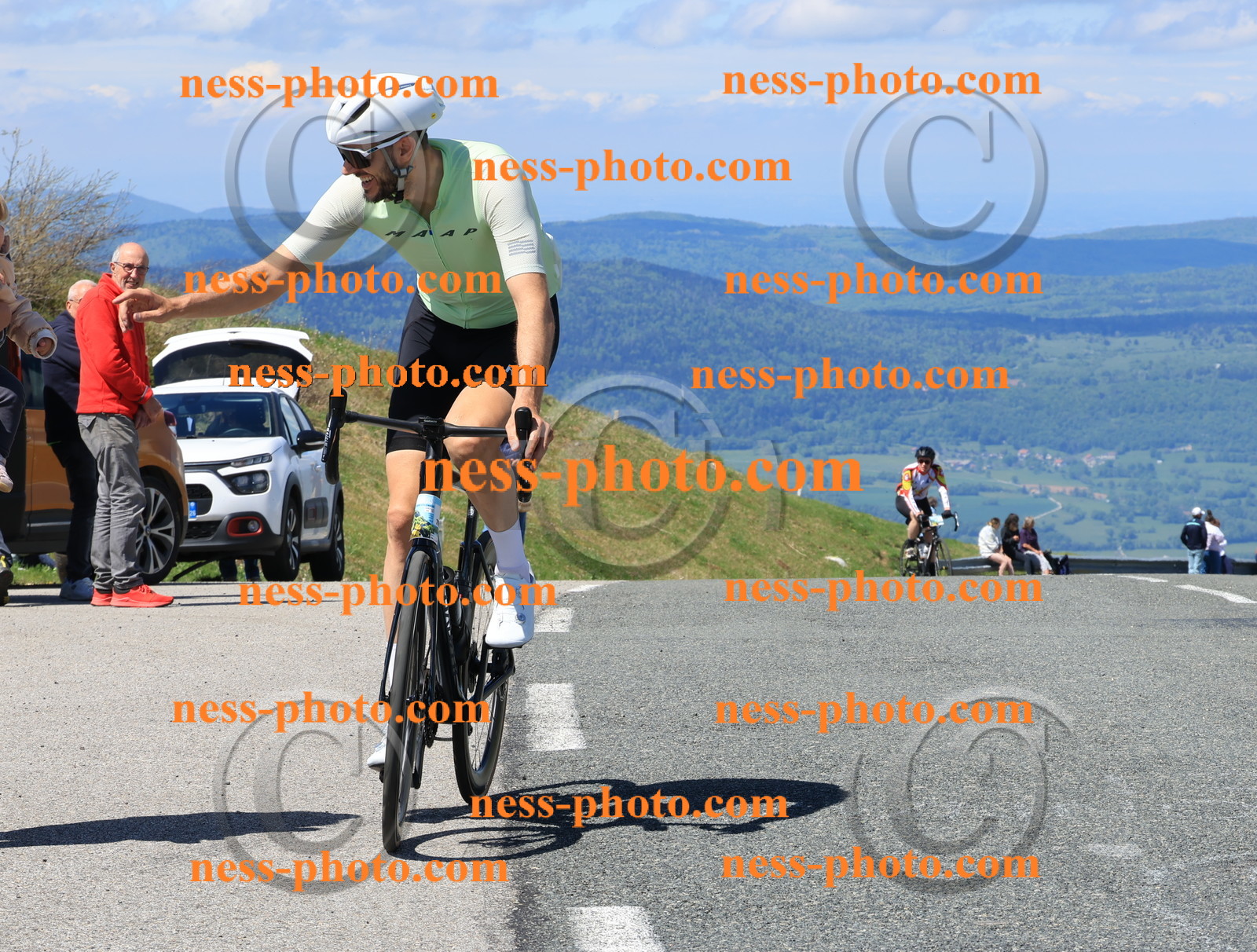 Col du Grand Colombier (1640).JPG