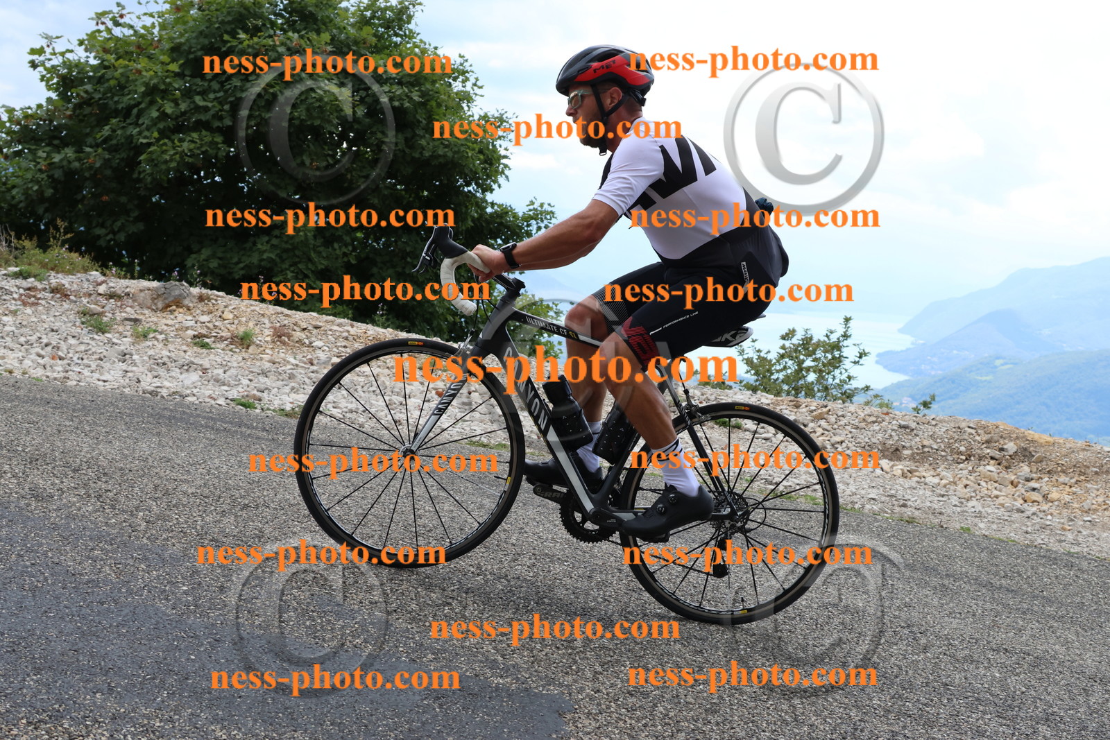 Col du Grand Colombier (280).JPG