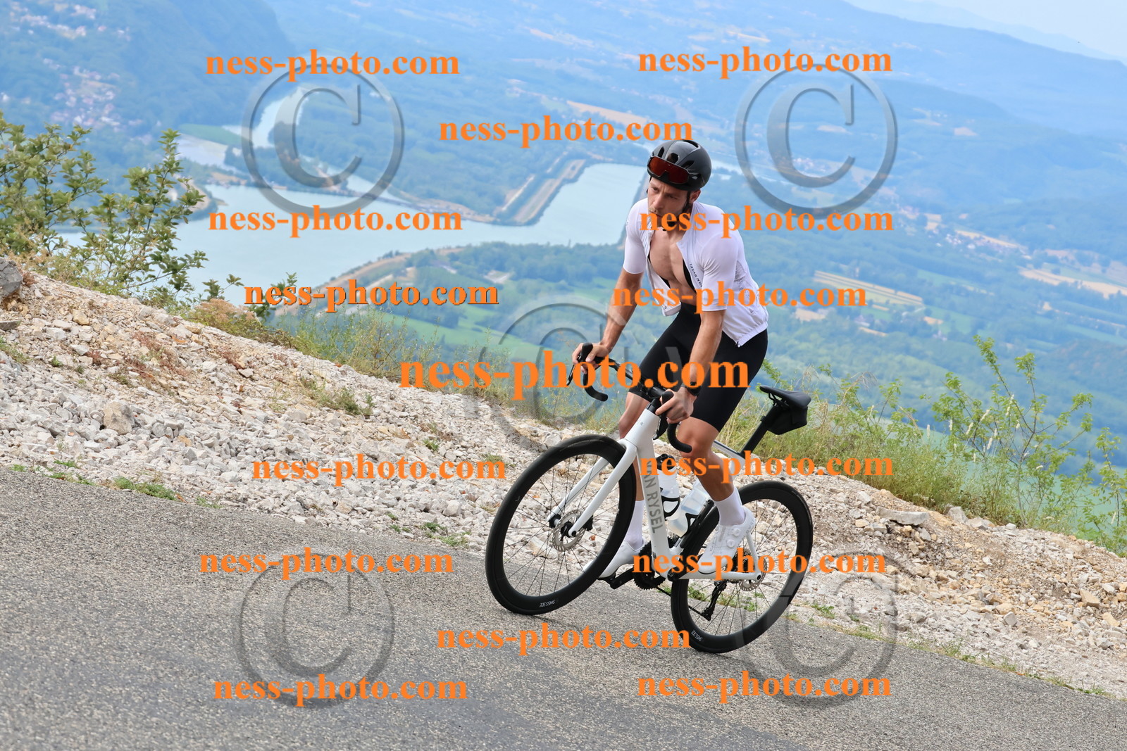 Col du Grand Colombier  (231).JPG