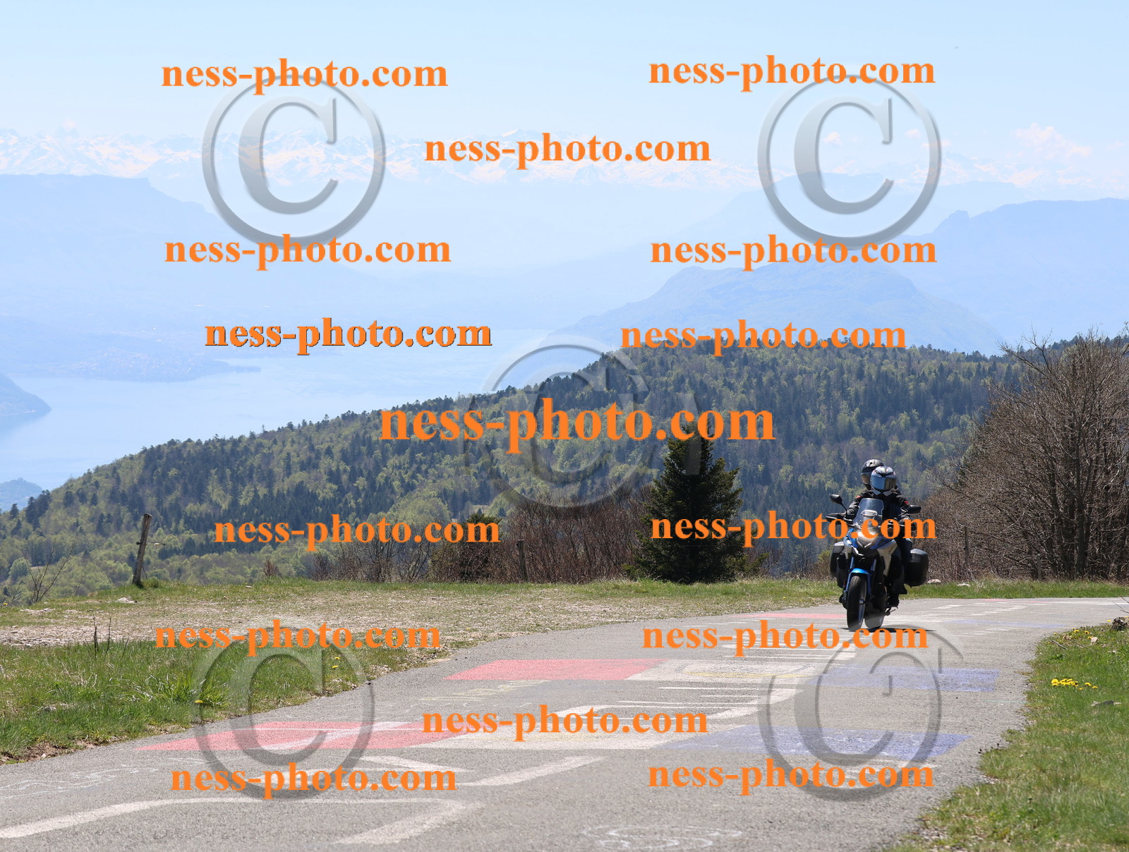 Col du Grand Colombier (35).JPG