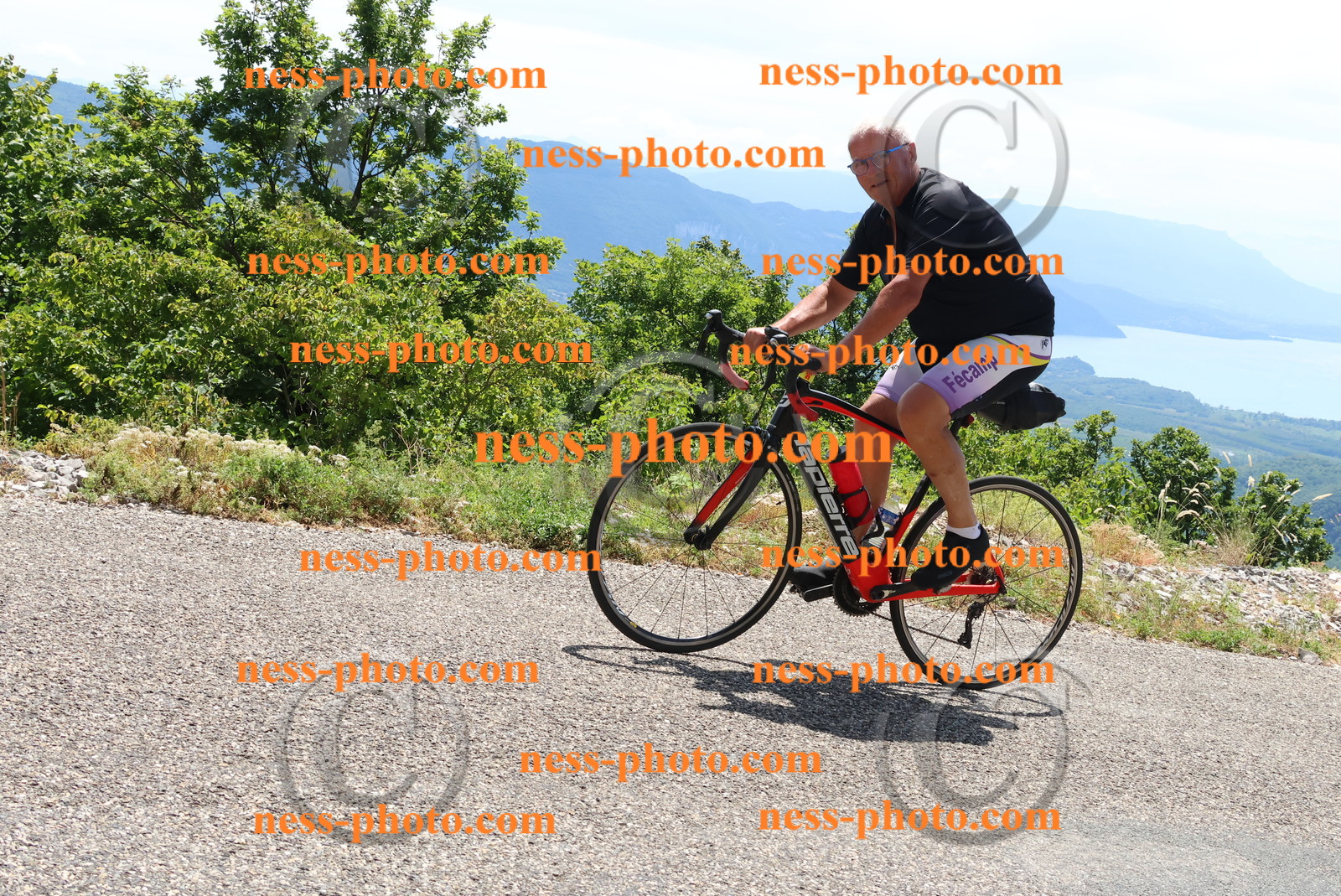 Col du Grand Colombier (181).JPG