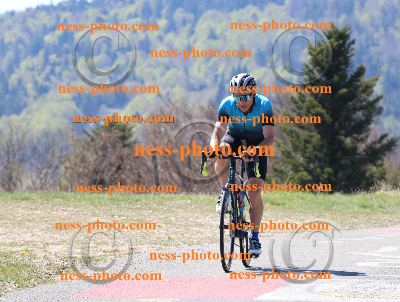 Col du Grand Colombier (84).JPG