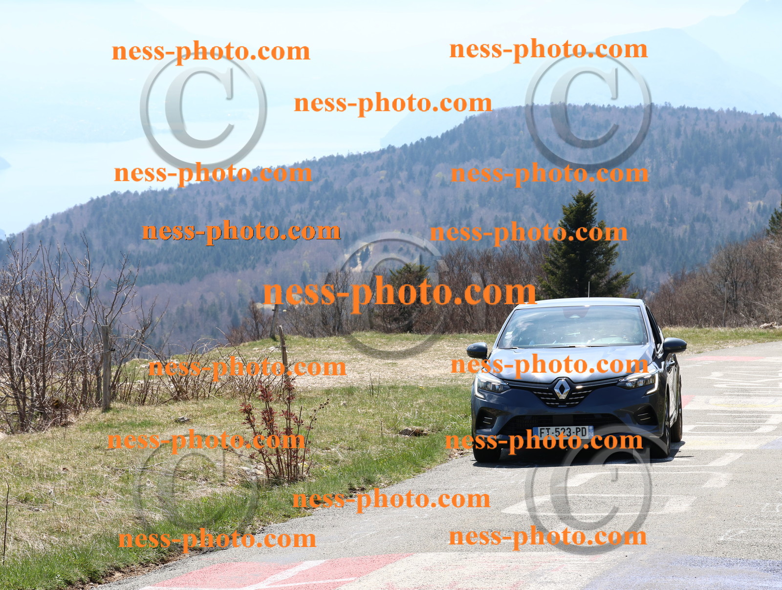 Col du Grand Colombier (29).JPG