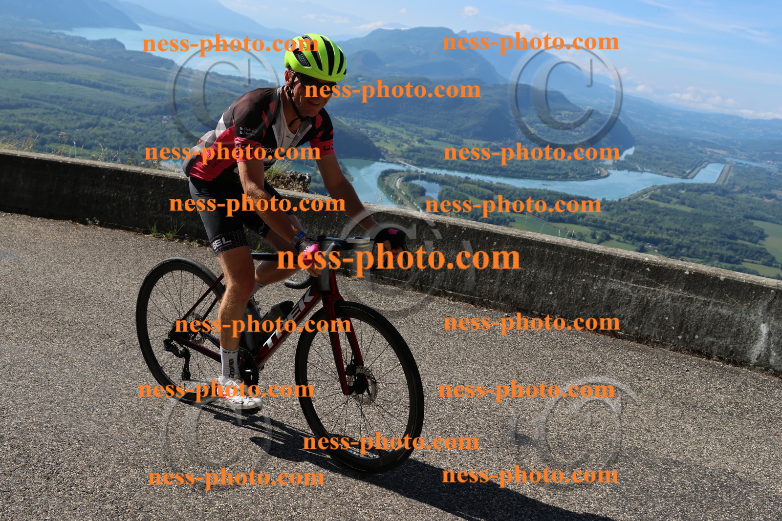 Col du Grand Colombier (36).JPG