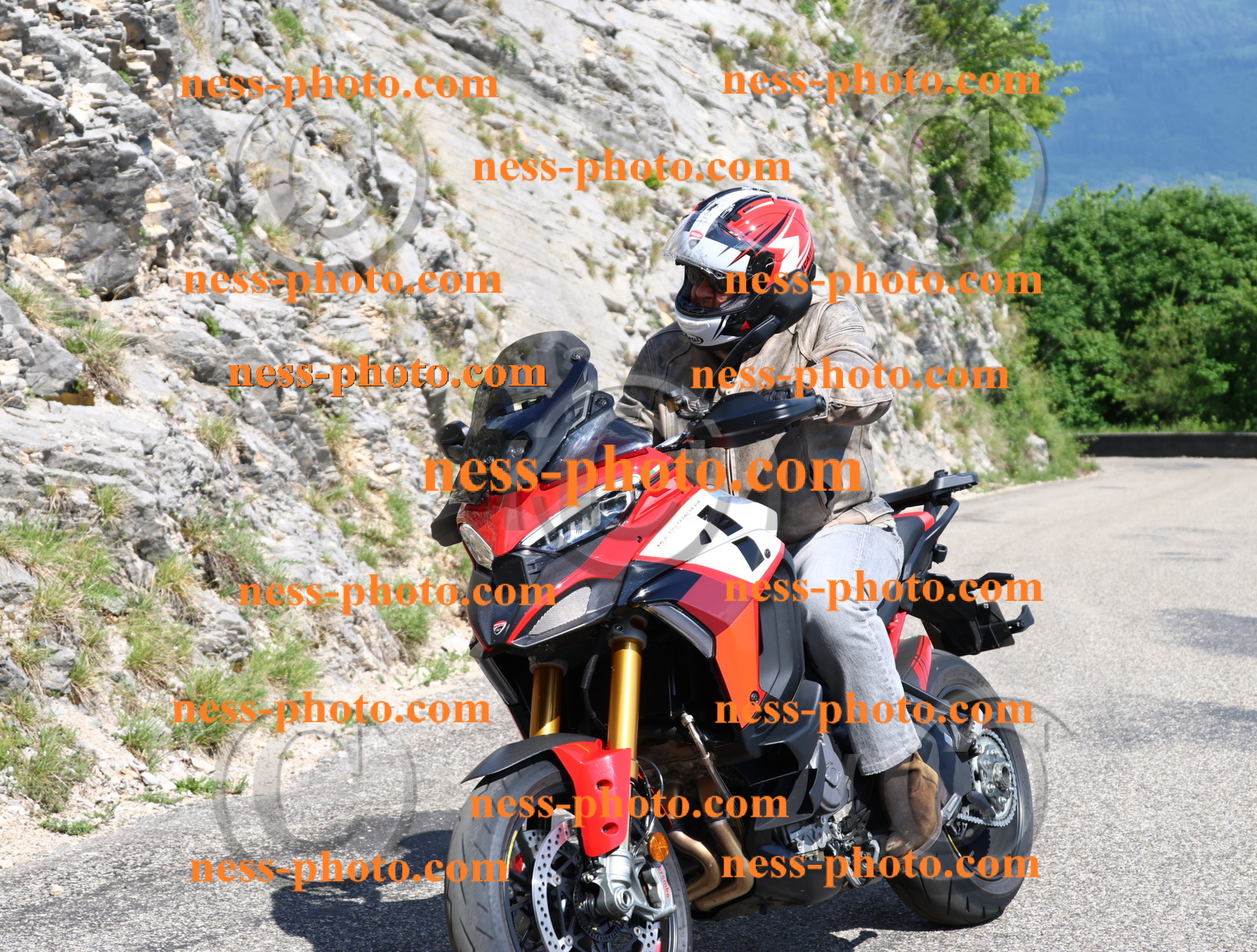 Col du Grand Colombier (34).JPG