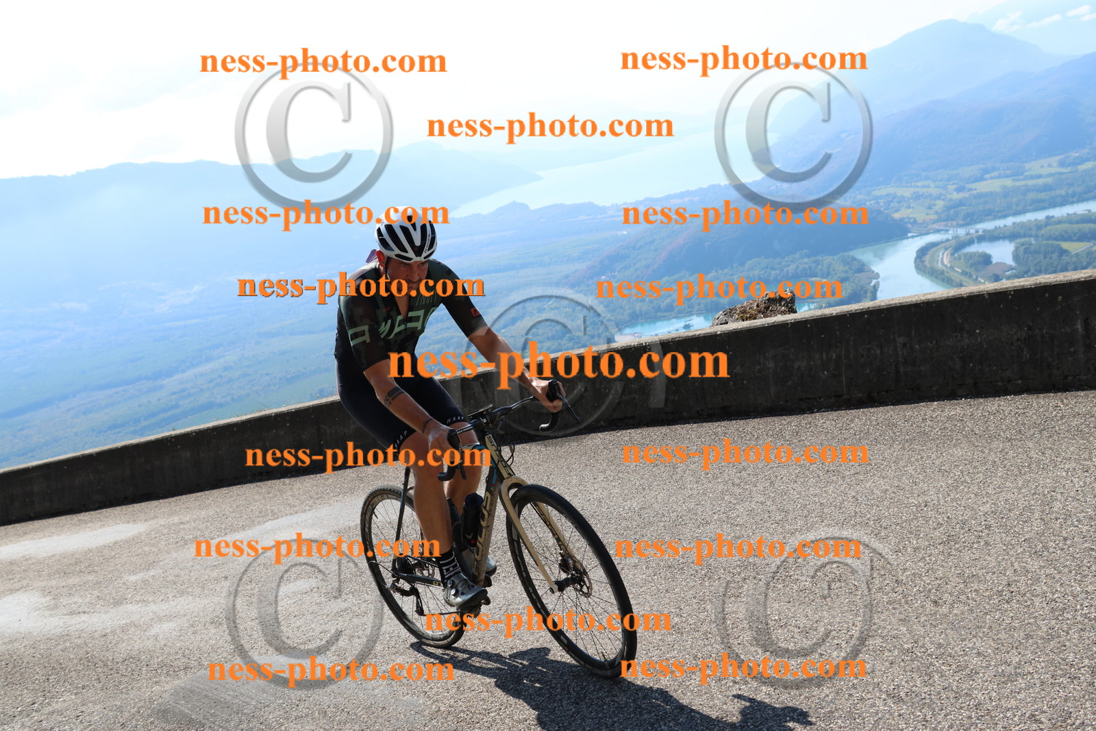 Col du Grand Colombier (261).JPG