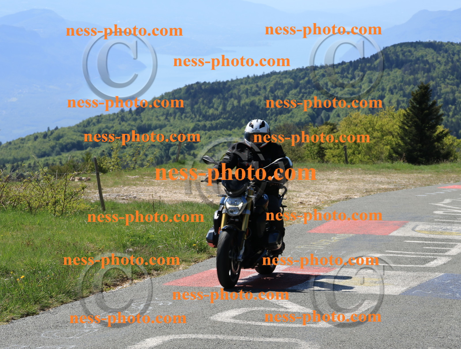 Col du Grand Colombier (41).JPG