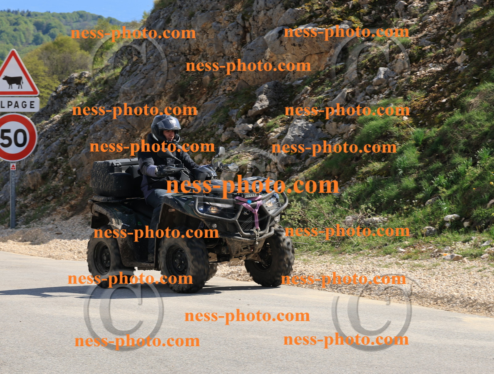 Col du Grand Colombier (167).JPG