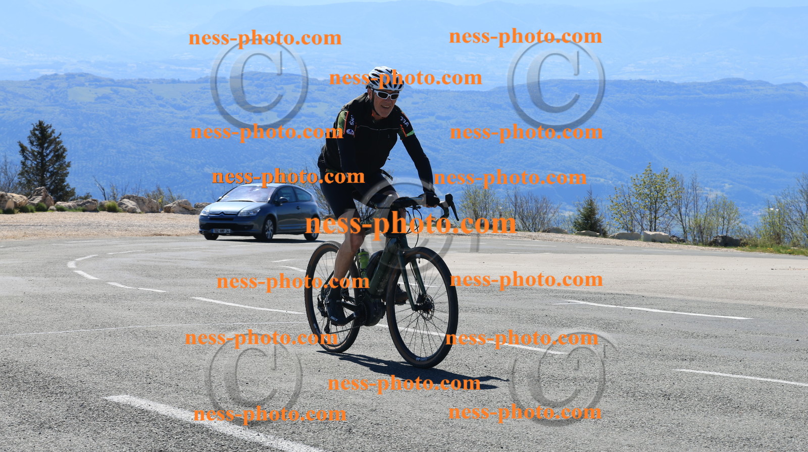 Col du grand Colombier (6).JPG