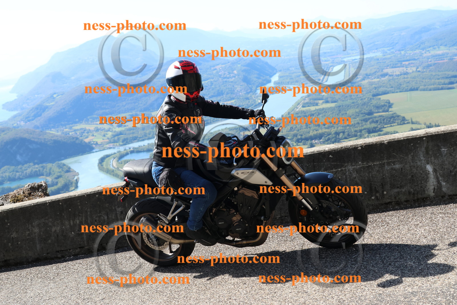 Col du Grand Colombier (35).JPG