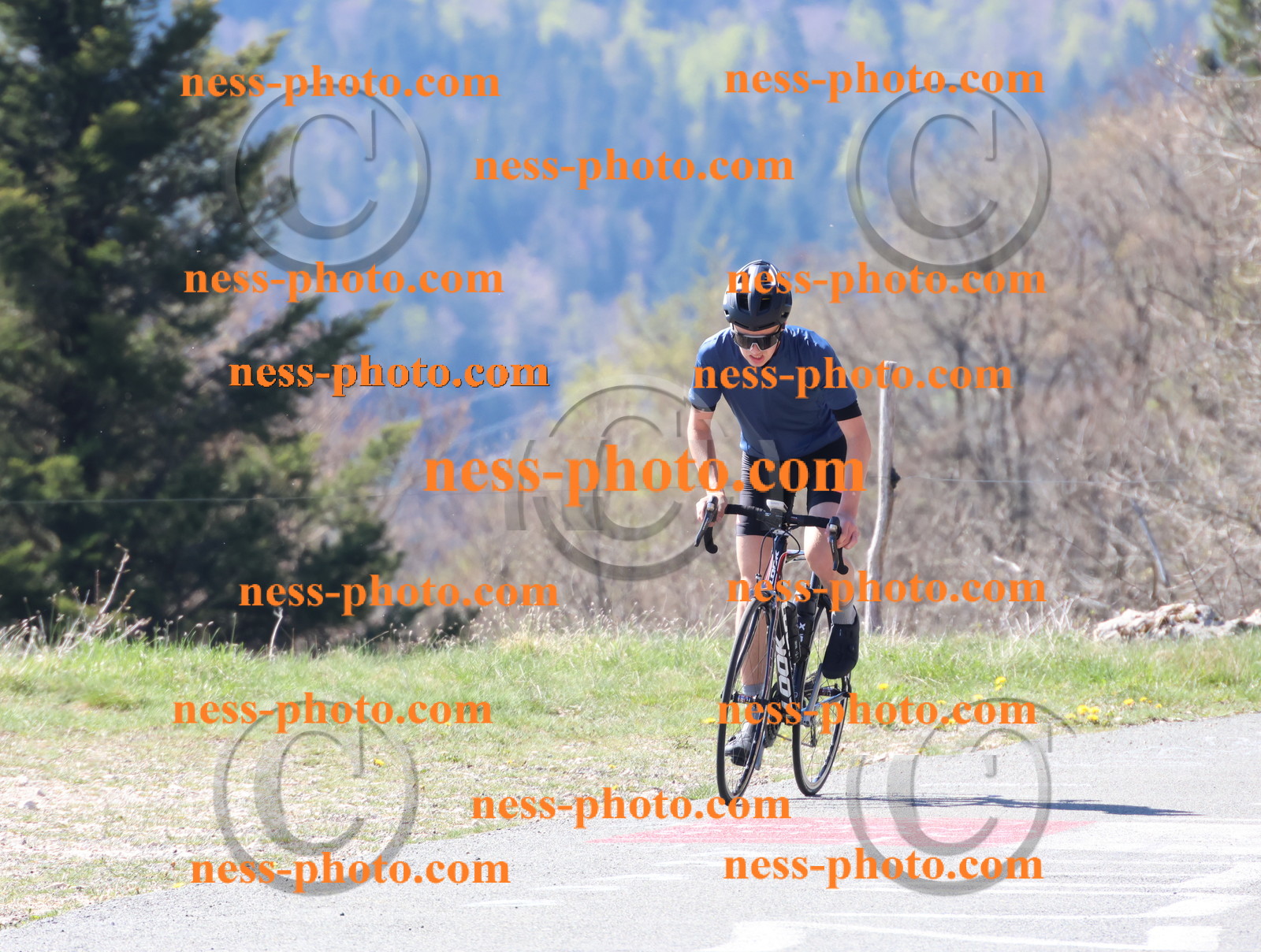 Col du Grand Colombier (28).JPG