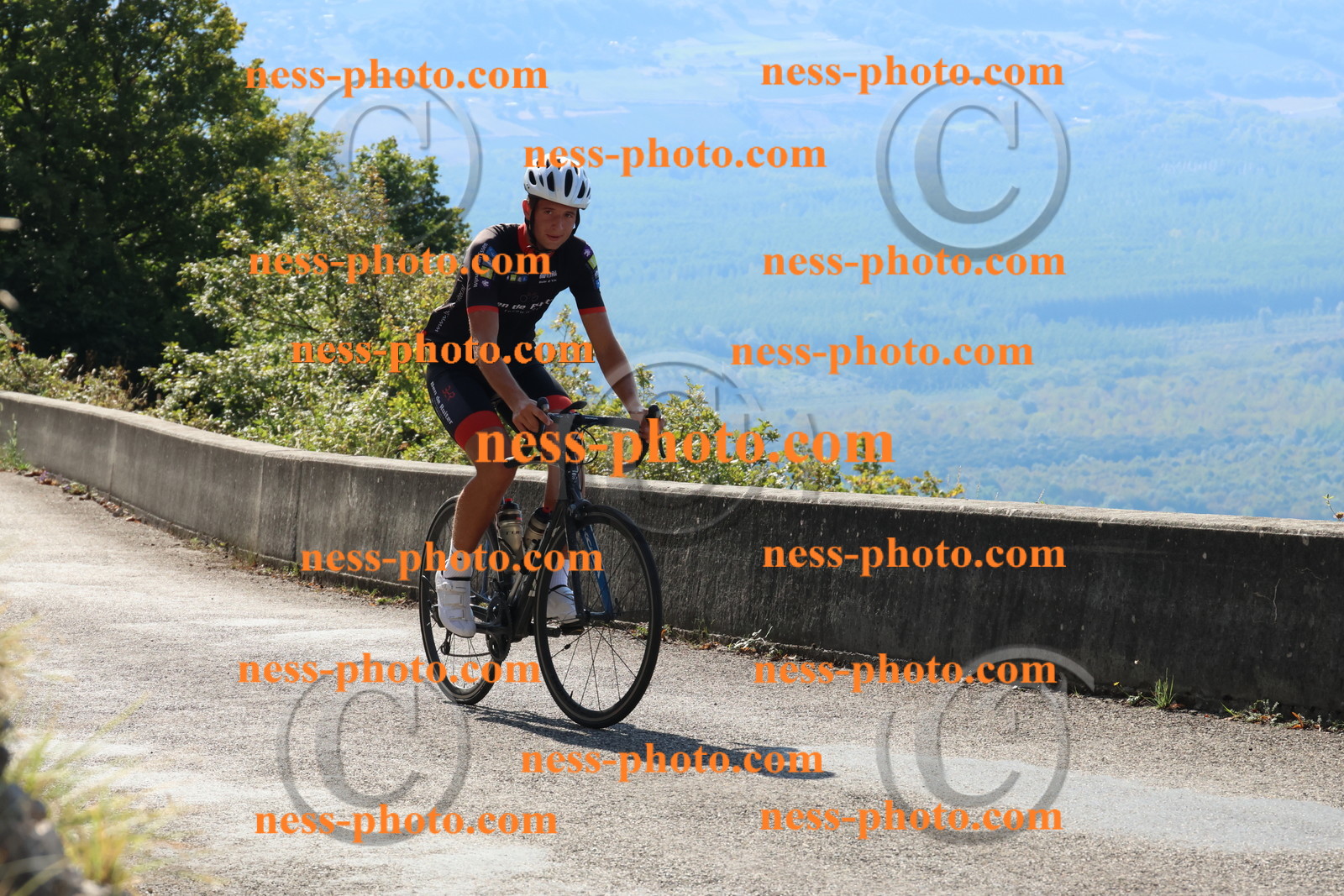 Col du Grand Colombier (20).JPG