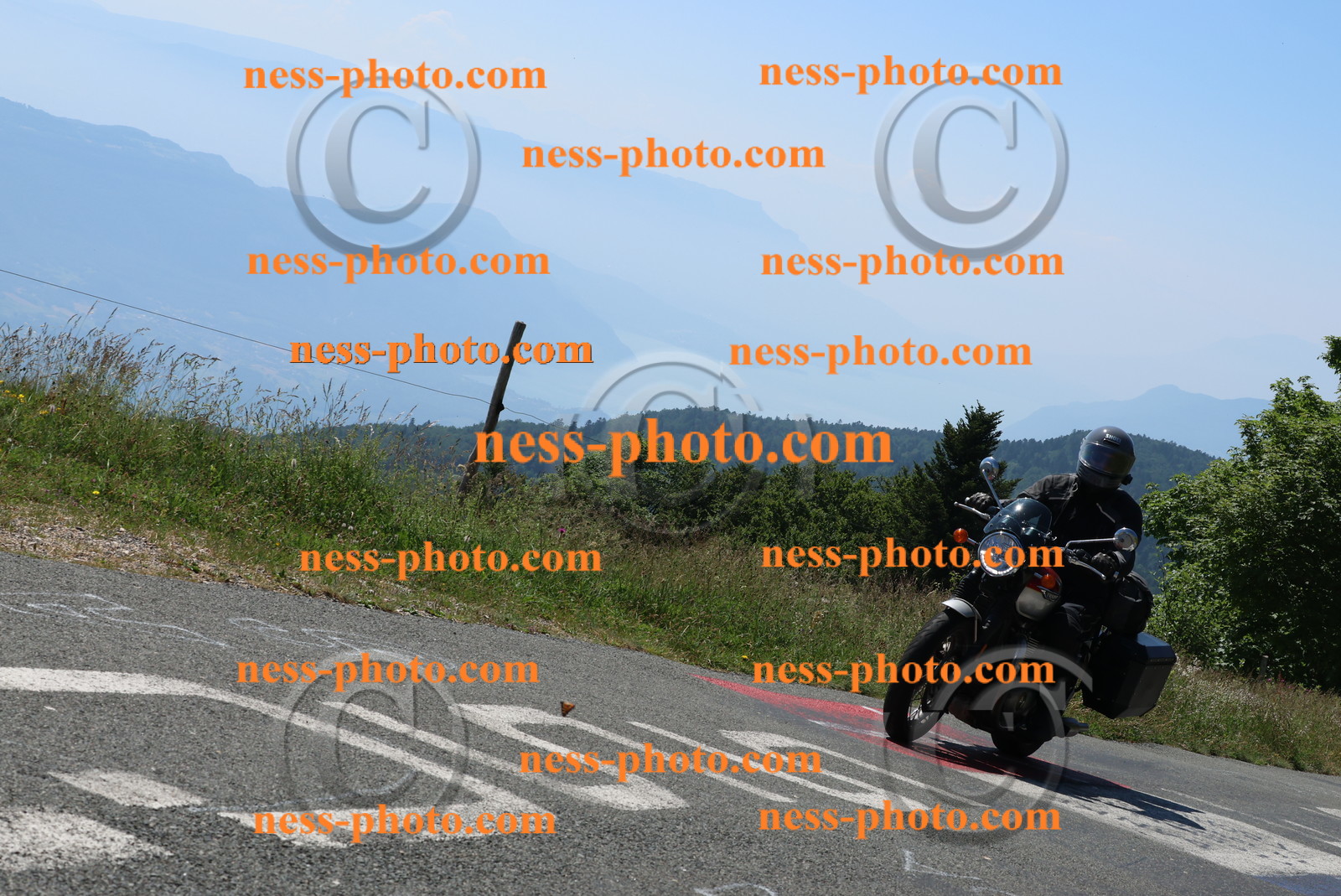 Col du Grand Colombier (27).JPG