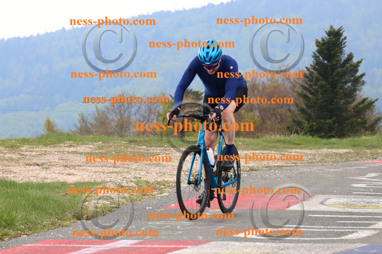 Col du Grand Colombier (111).JPG