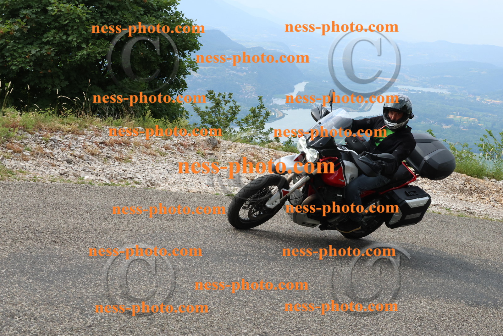 Col du Grand Colombier (74).JPG