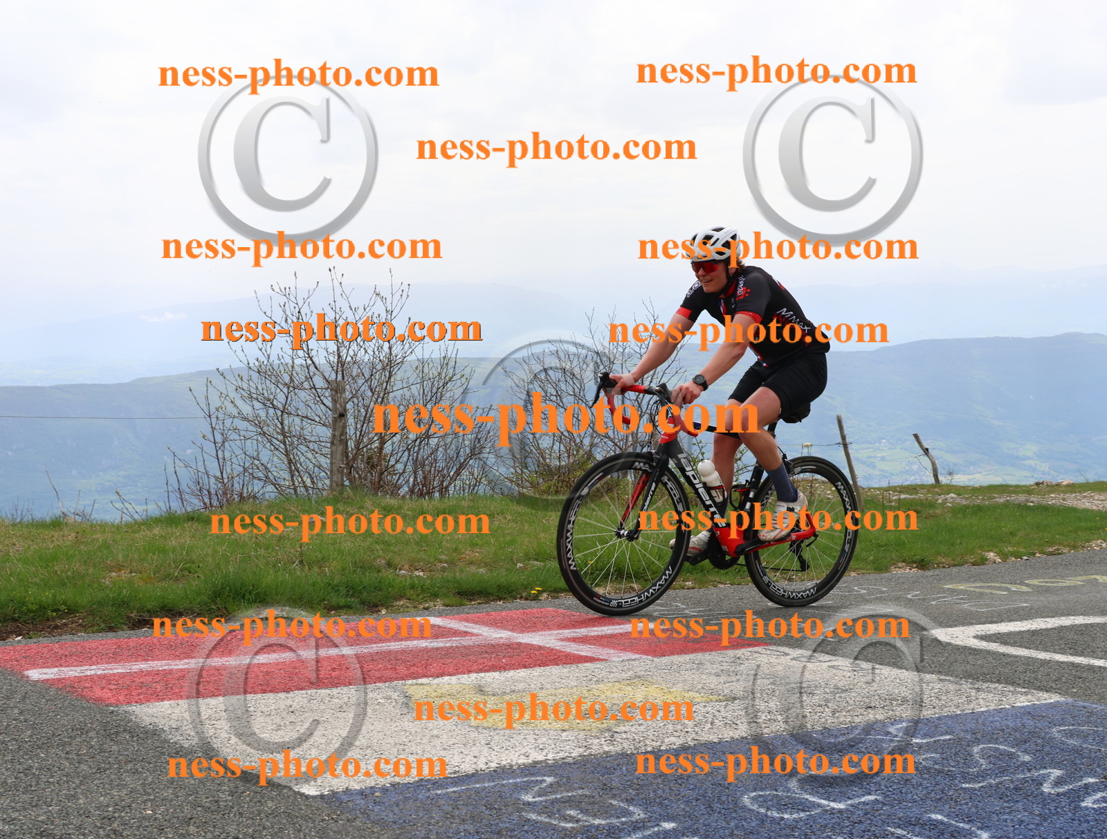 Col du Grand Colombier (84).JPG