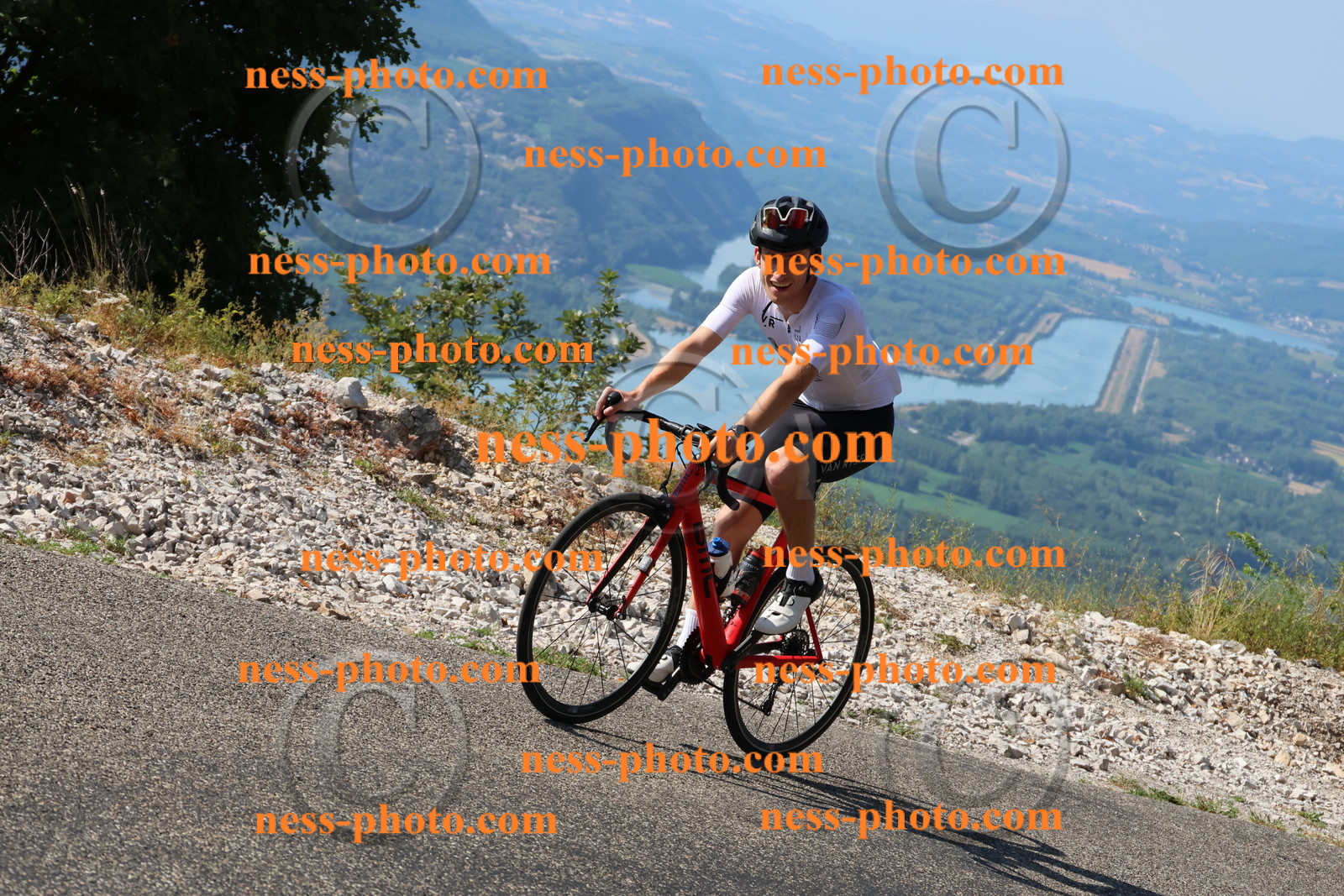 Col du Grand Colombier (186).JPG