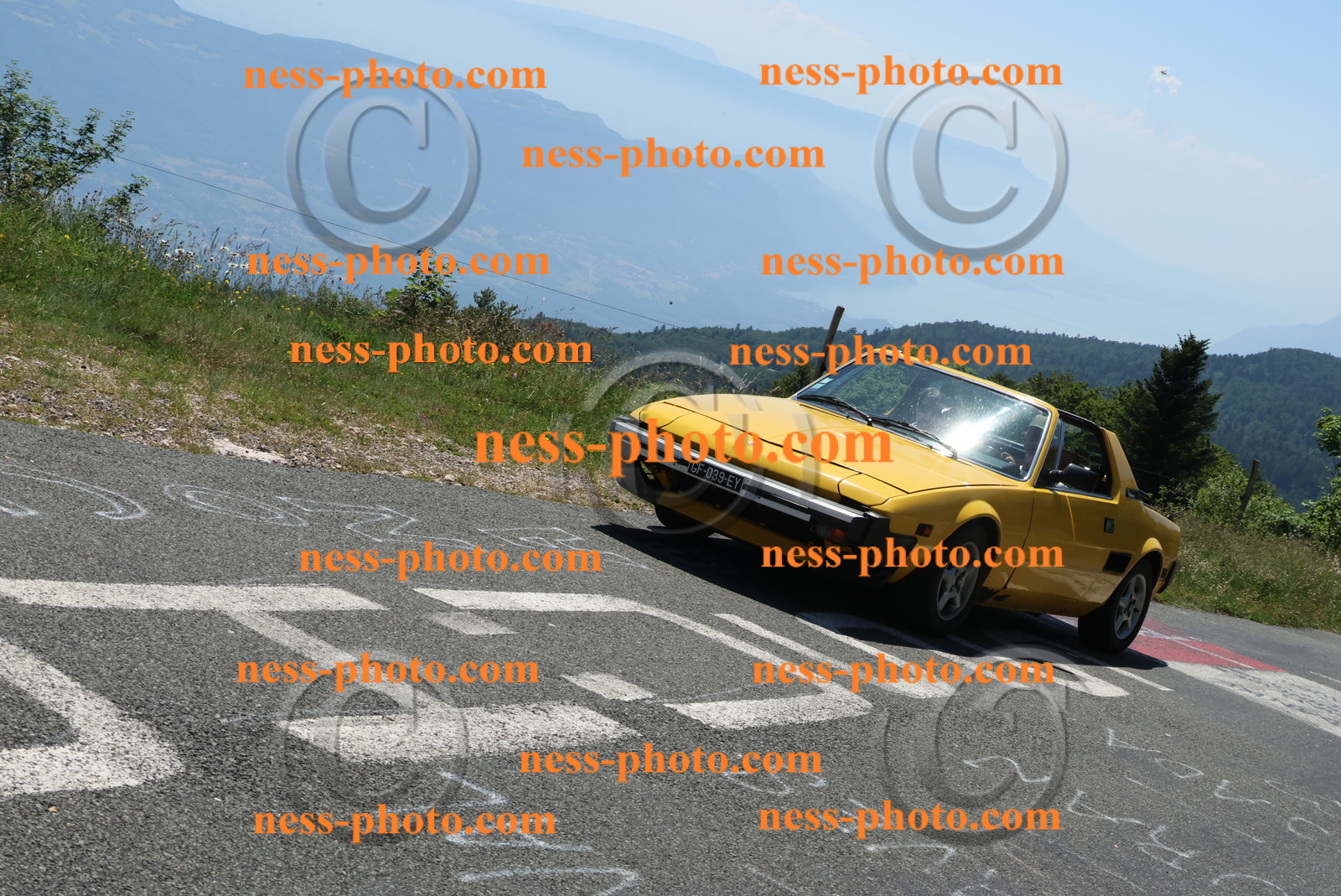 Col du Grand Colombier (107).JPG