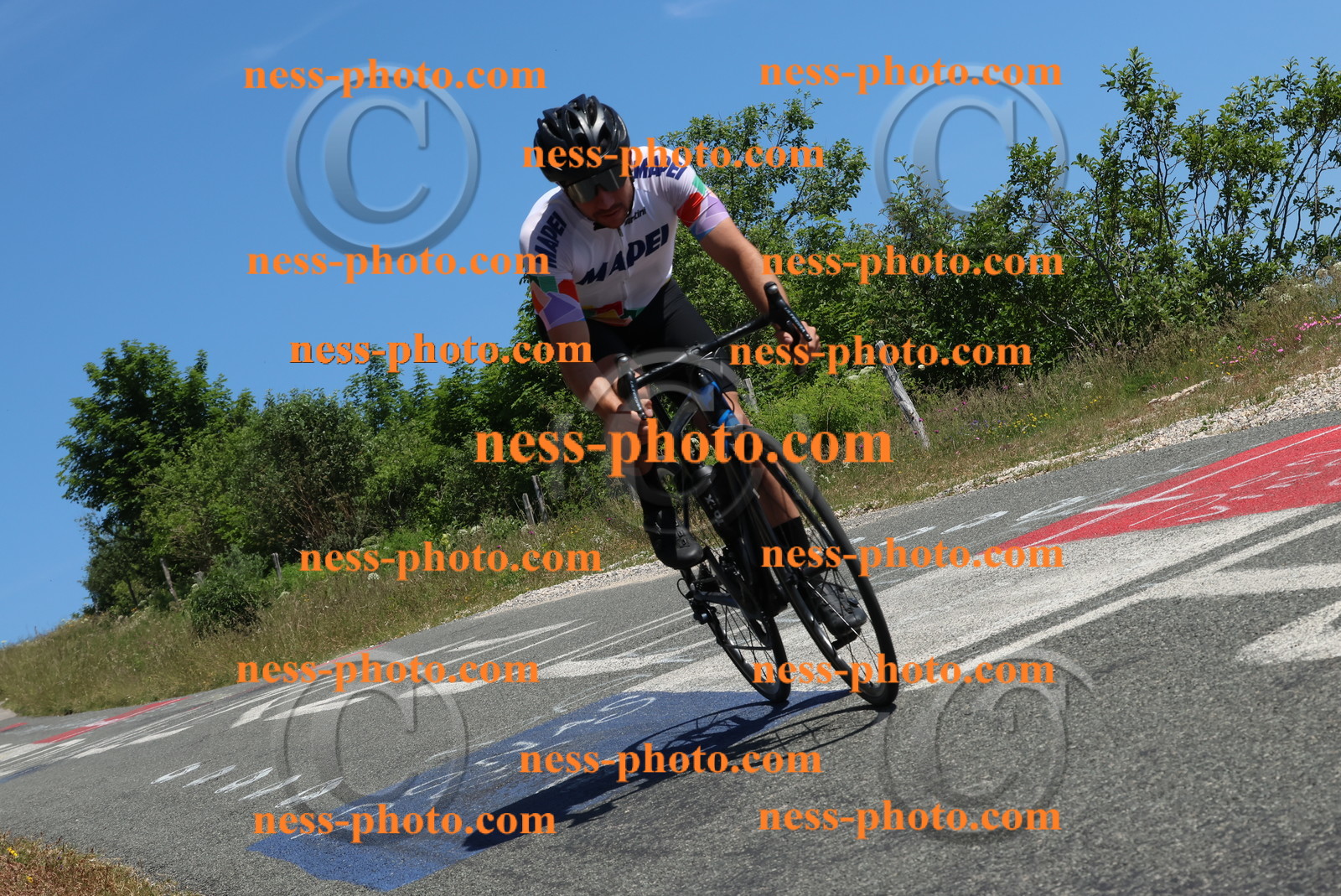 Col du Grand Colombier (101).JPG