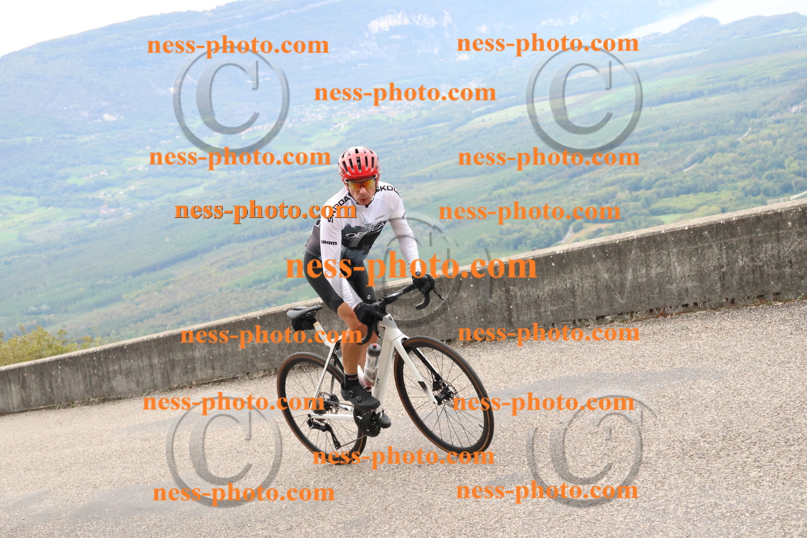 Col du Grand Colombier (100).JPG