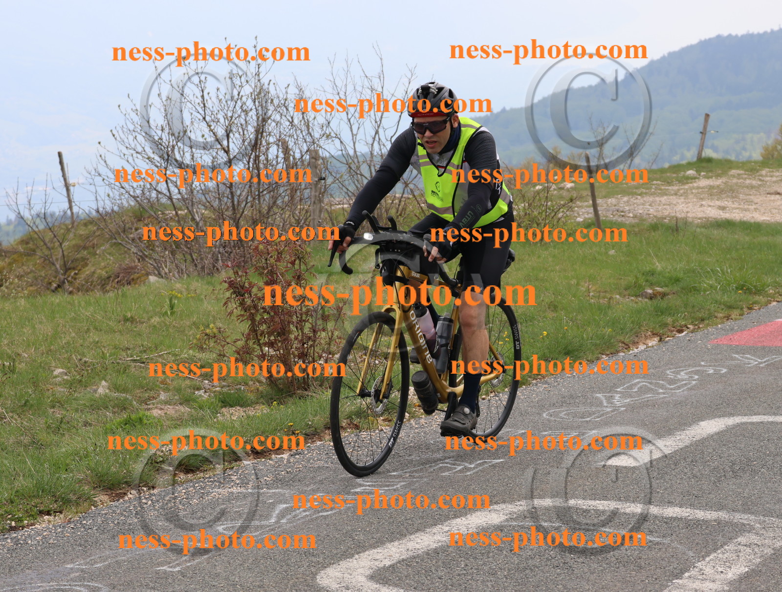 Col du Grand Colombier (152).JPG
