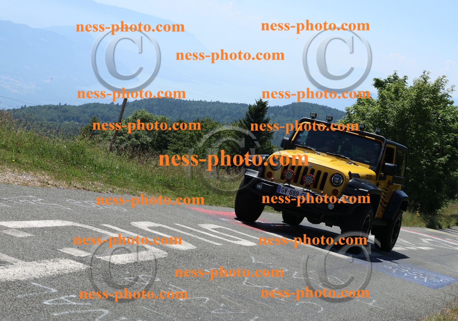 Col du Grand Colombier (41).JPG