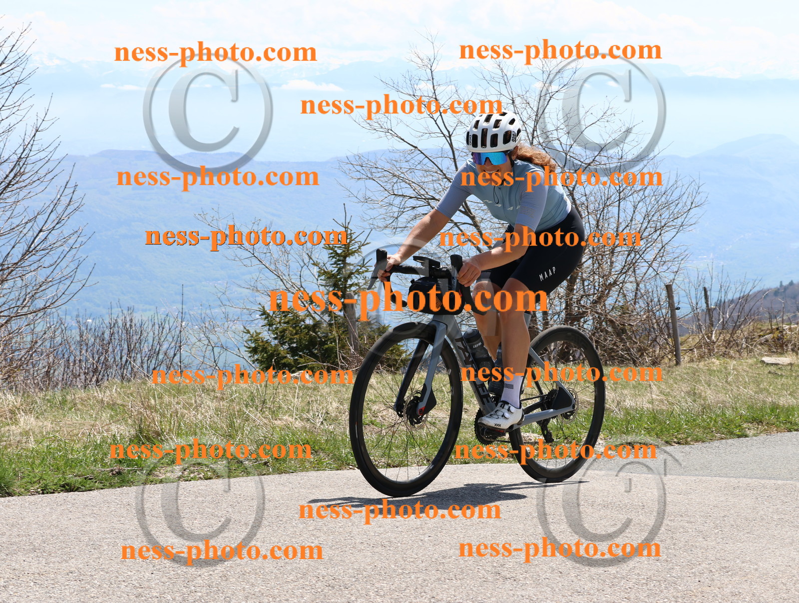 Col du Grand Colombier (299).JPG