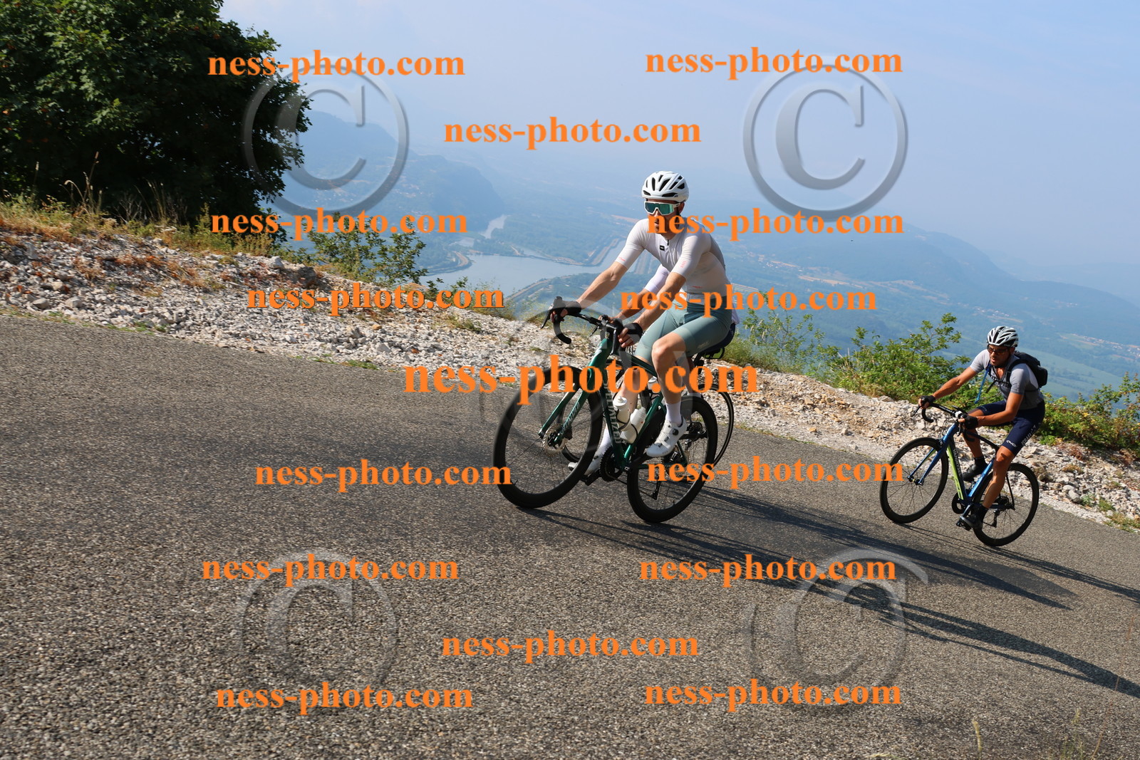 Col du Grand Colombier (32).JPG