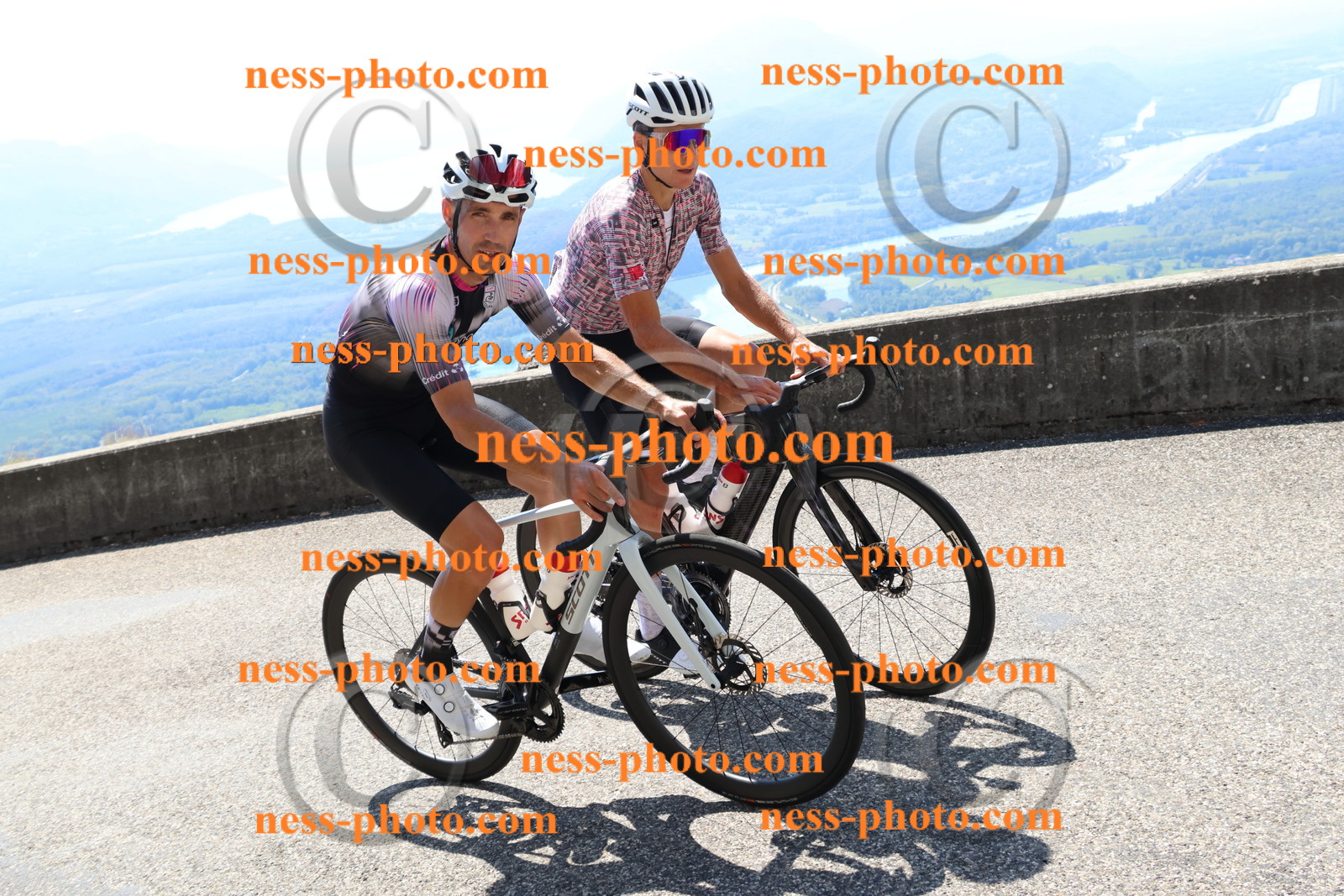 Col du Grand Colombier (459).JPG