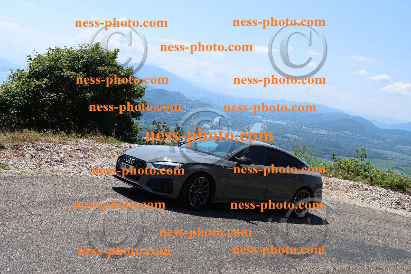 Col du Grand Colombier (16).JPG